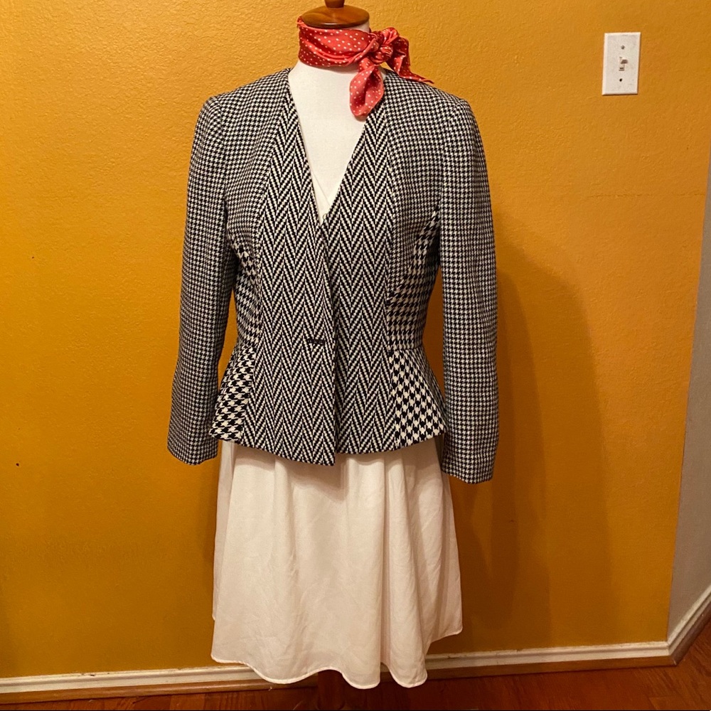 Ann Taylor mixed Herringbone blazer